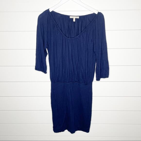 Soft Joie Dresses & Skirts - Soft Joie Arusha Stretch Scoop Neck Mini Dress Navy Size Small
